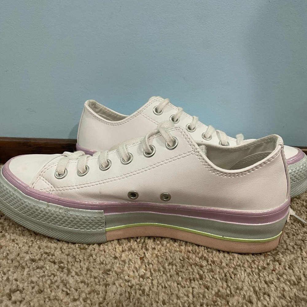 Platform Converse